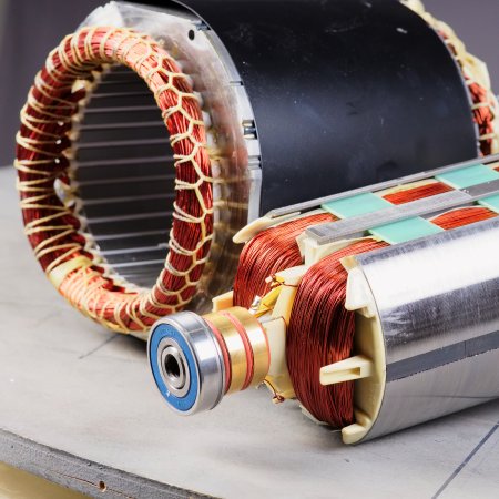 Бензиновый генератор с электростартером и коннектором автоматики FUBAG BS 7500 A ES в Мурманске фото