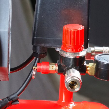 Компрессор безмасляный малошумный FUBAG Свободный Воздух (Free Air) 240/50/2.0 S в Мурманске фото