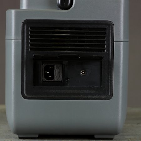 Портативная электростанция FUBAG AS 1200i (аккумулятор LiFePO4) в Мурманске фото
