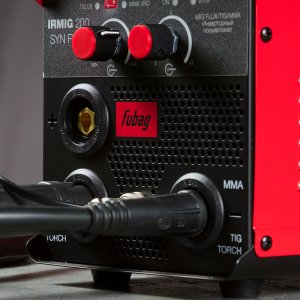 Полуавтомат сварочный FUBAG IRMIG 200 SYN FLUX в Мурманске фото