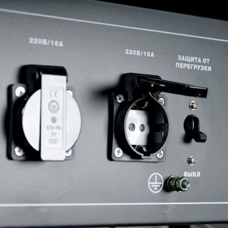 Бензиновый генератор FUBAG BS 3300 A ES с электростартером и коннектором автоматики в Мурманске фото