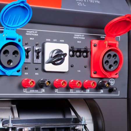 Бензиновый генератор FUBAG BS 8500 XD ES DUPLEX для одно и трехфазного режимов работы в Мурманске фото