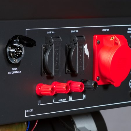 Бензиновый генератор FUBAG BS 8000 DA ES (трехфазный) с электростартером и коннектором автоматики в Мурманске фото